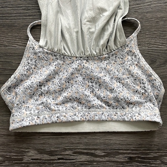 lululemon athletica Heather Gray Tank Top - Picture 10 of 11